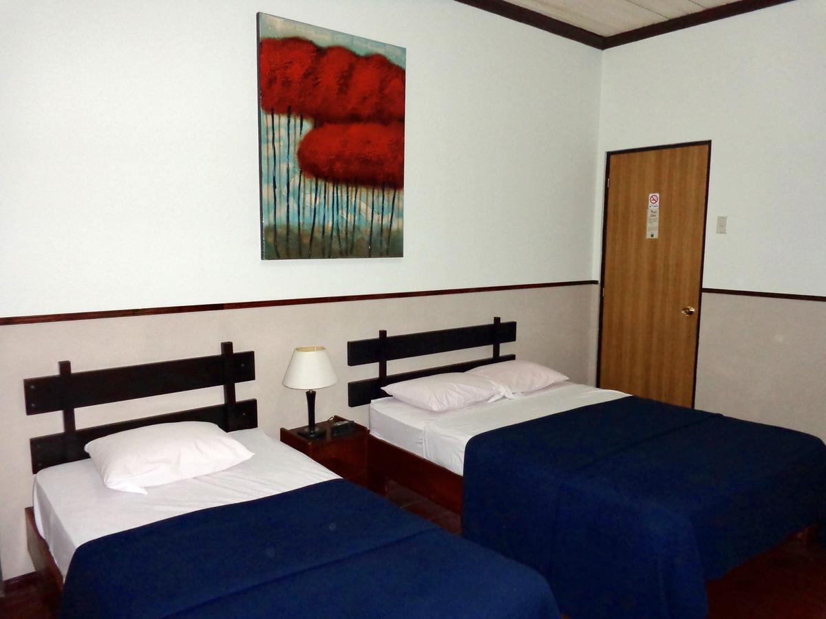 Hotel Santamaria Airport North / Alajuela Downtown Ngoại thất bức ảnh