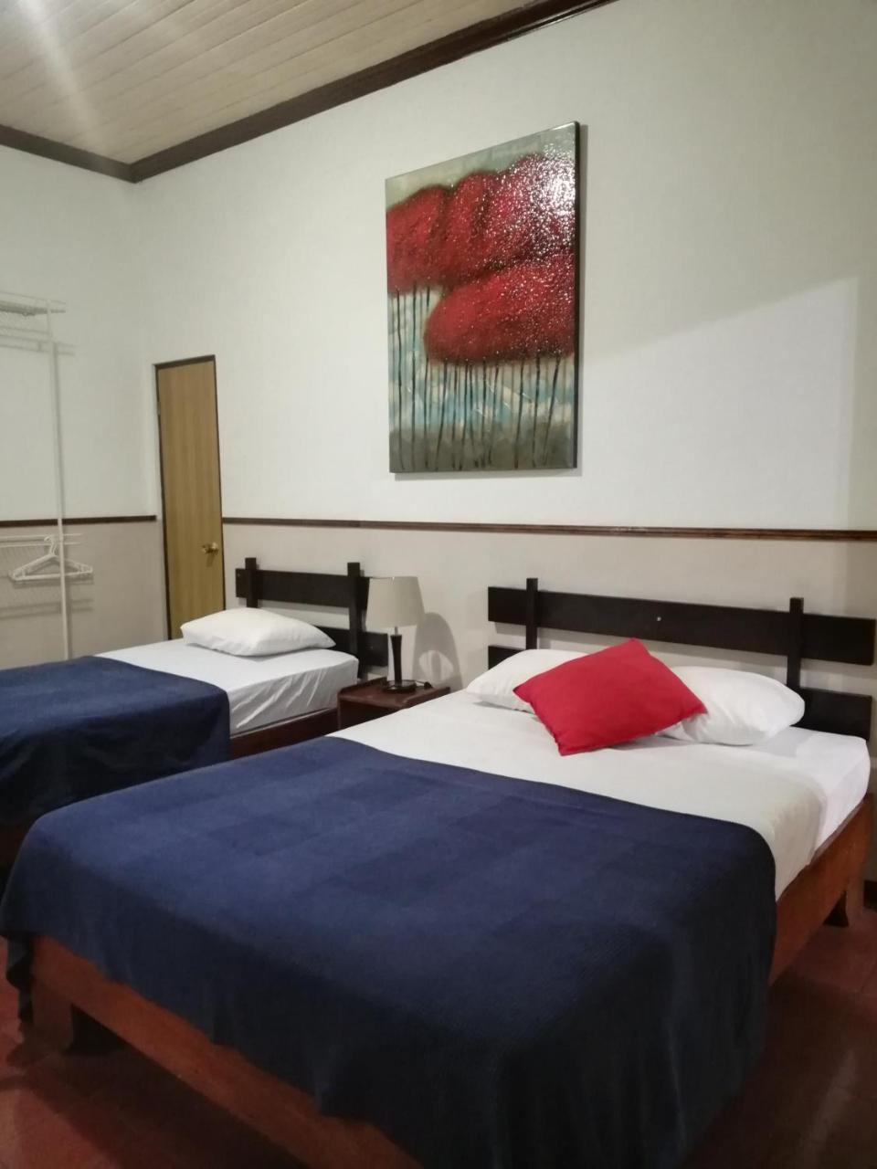 Hotel Santamaria Airport North / Alajuela Downtown Ngoại thất bức ảnh